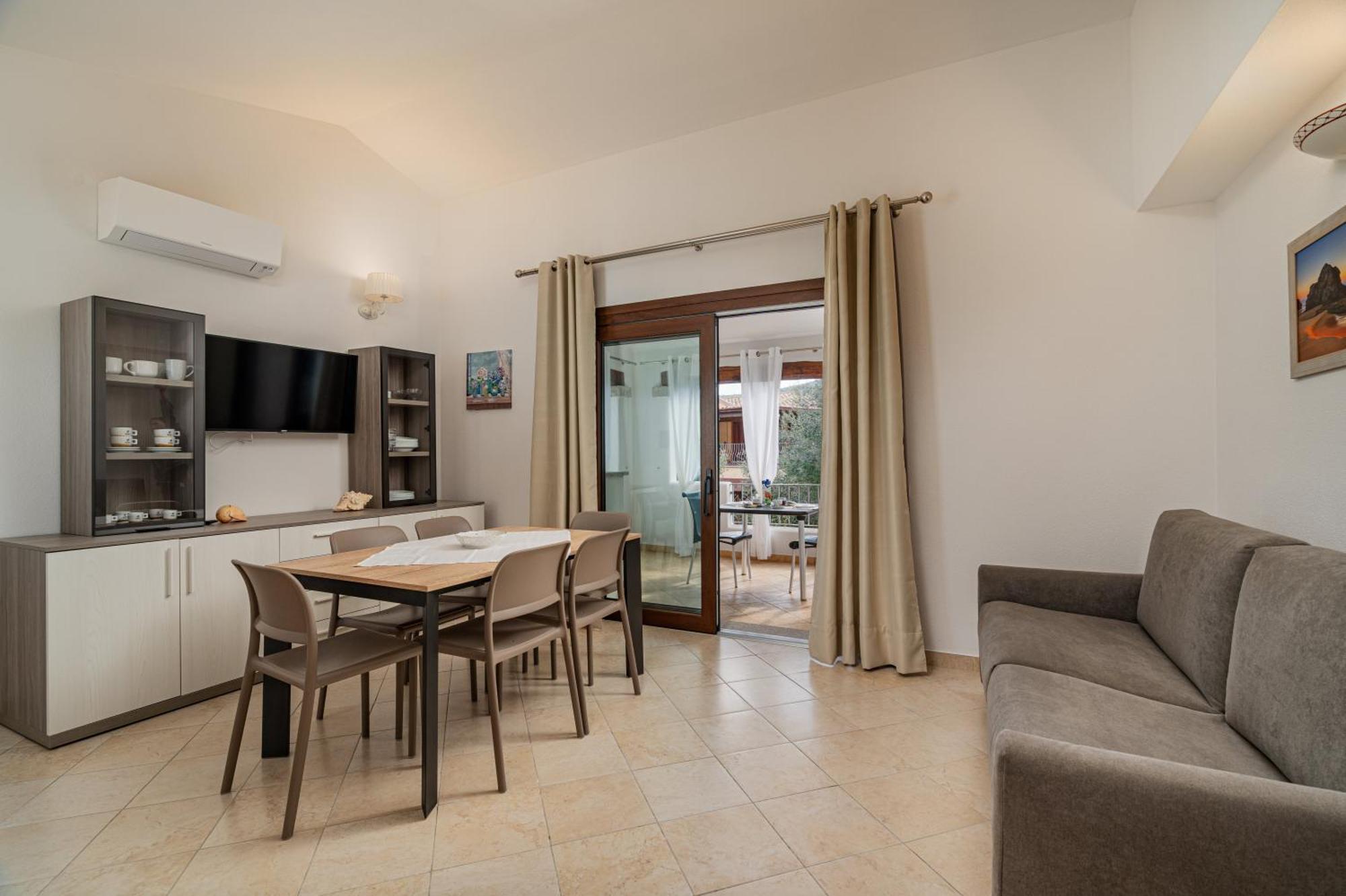 Residenza L'Alzoni Hotel ซาน เตโอโดโร ภายนอก รูปภาพ