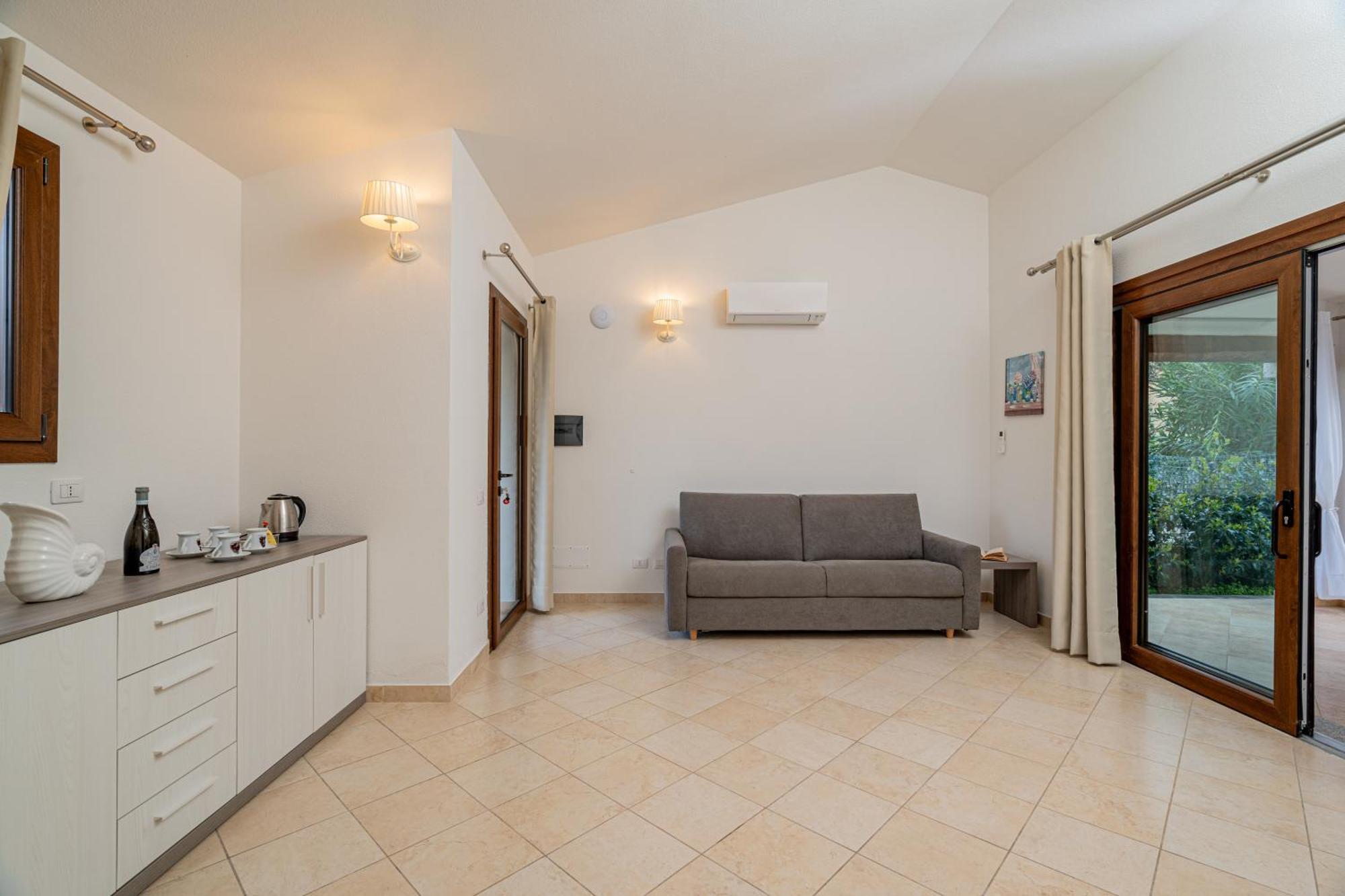 Residenza L'Alzoni Hotel ซาน เตโอโดโร ภายนอก รูปภาพ